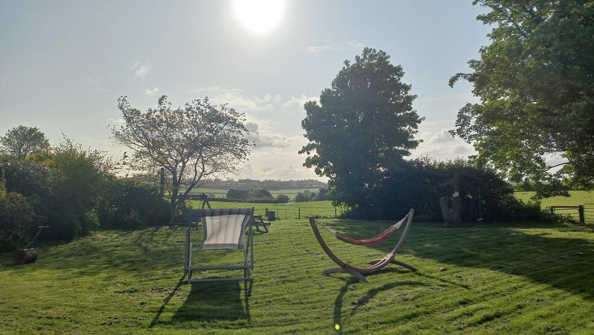 Broome Park Farm B&B Cleobury Mortimer Exterior photo